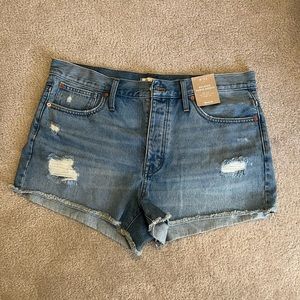 Madewell relaxed denim jean shorts size 32 New!